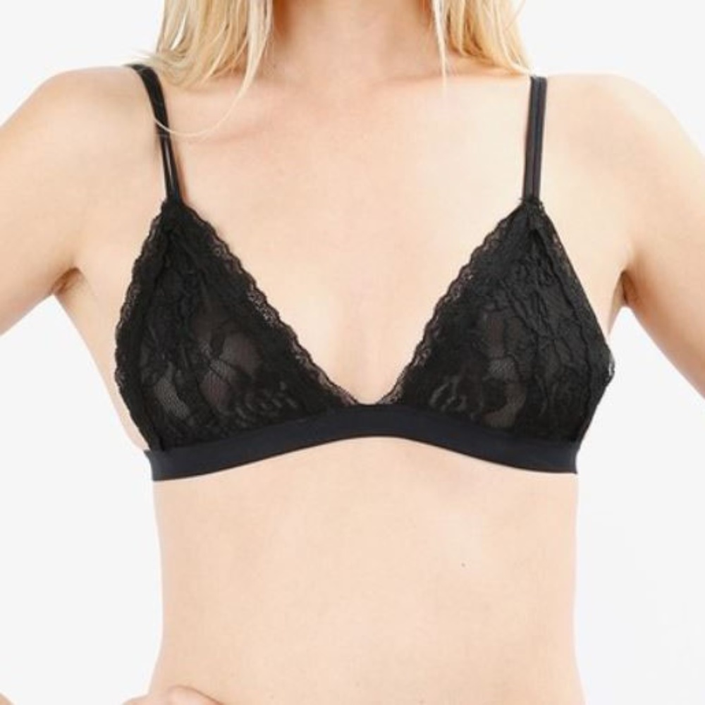 🖤 SALE 🖤 Lacey Minimalist Bralette